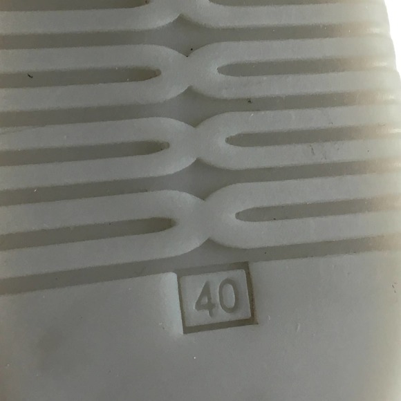 Cloud Footwear Gray Black Sneaker Size 9 (EU 40), runs small (fits like 8.5) - Picture 8 of 8